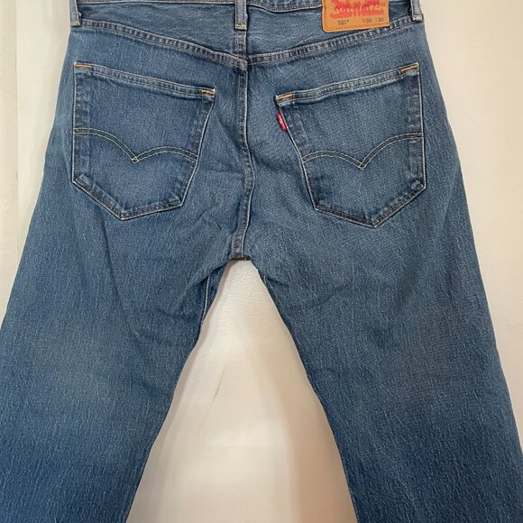 Levi's 501 Button Fly Jeans Classic Straight Leg - Picture 3 of 3